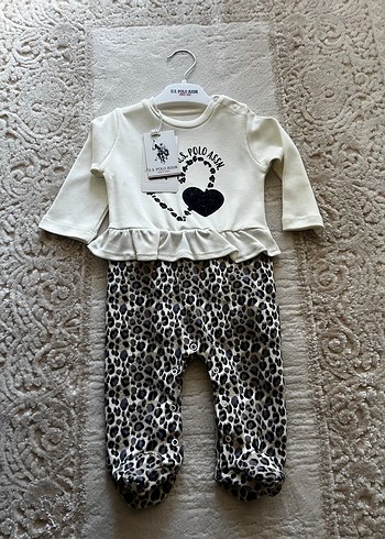 Baskılı Beyaz Uzun Kollu Bebek Kız Tulumu - Görsel 4