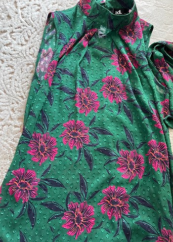 Yeşil Çiçek Desenli Bohem  Bluzu - Görsel 3