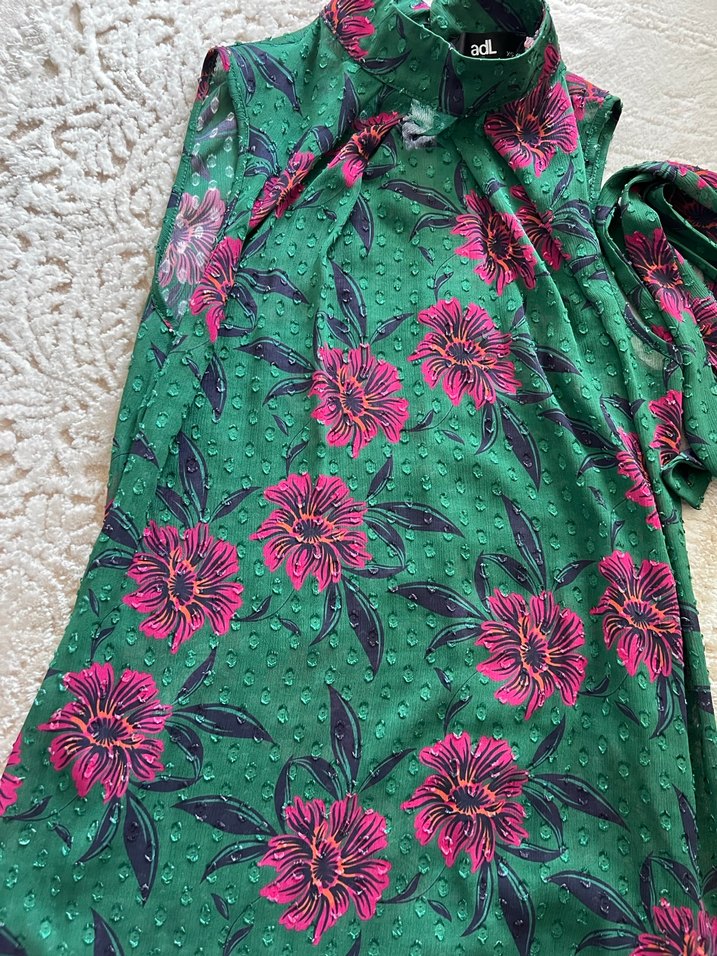 Yeşil Çiçek Desenli Bohem  Bluzu - Görsel 3