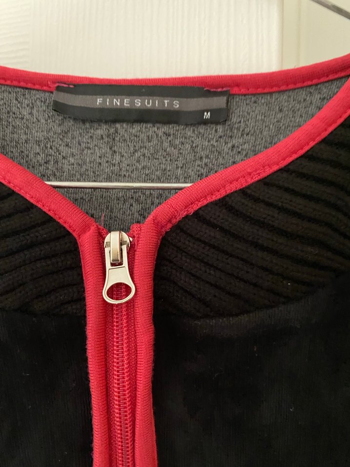 Uzun Kollu Siyah Gotik Midi sabahlık - Görsel 2