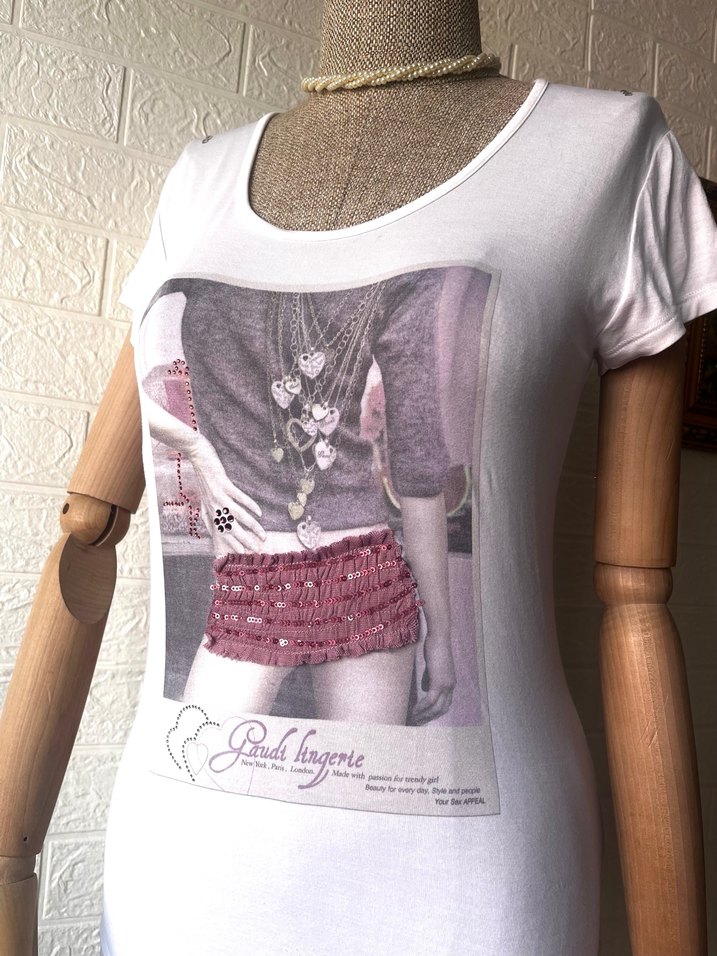 Y2k 2000s tişört pullu simli - Görsel 3