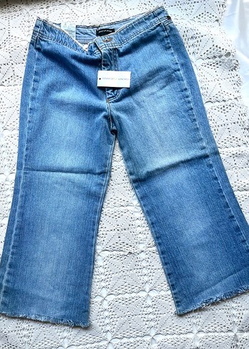 DKNY Jean Kapri