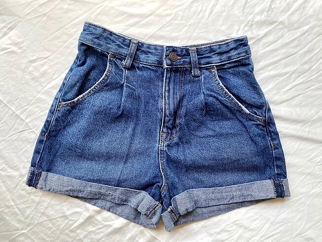 Bershka Mini kot şort