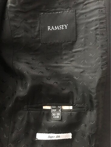 Ramsey çok şık erkek takım