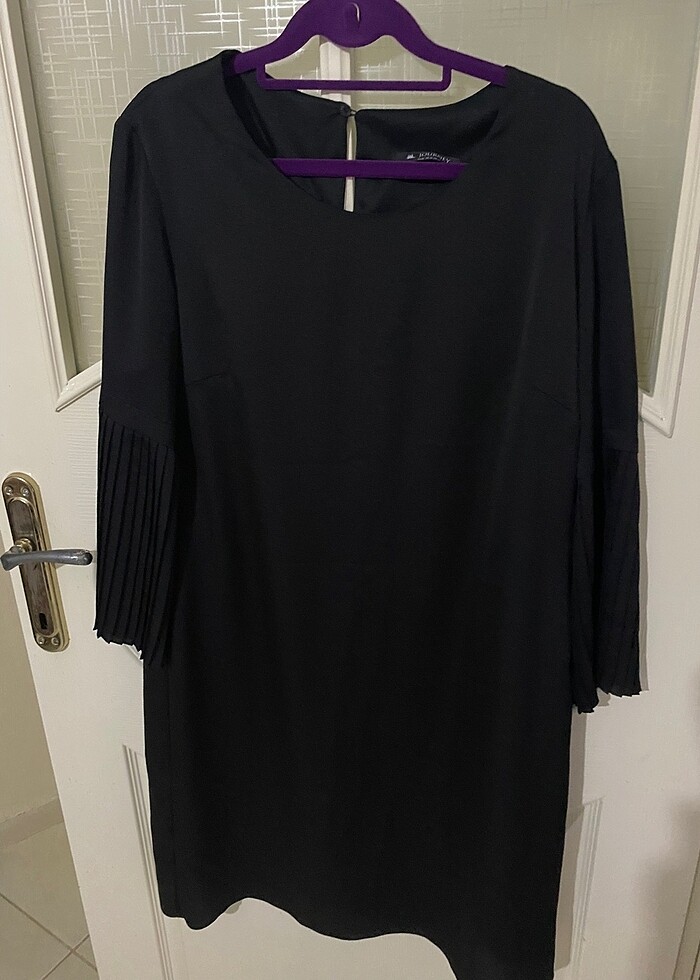 Siyah elbise - Görsel 2