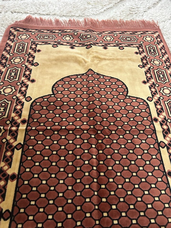 Kahverengi Desenli Geleneksel seccade - Görsel 2