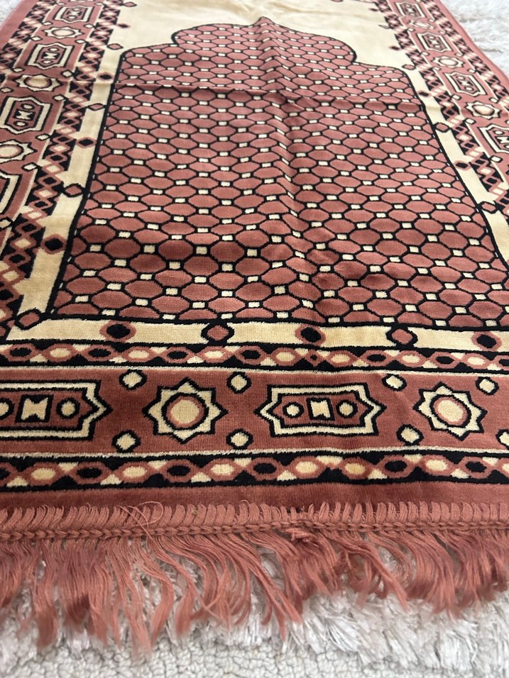 Kahverengi Desenli Geleneksel seccade - Görsel 3