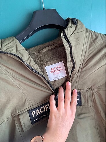 s Beden haki Renk Pull and bear kanguru mont