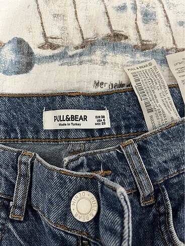m Beden mavi Renk Pull and bear wide leg yırtık kot