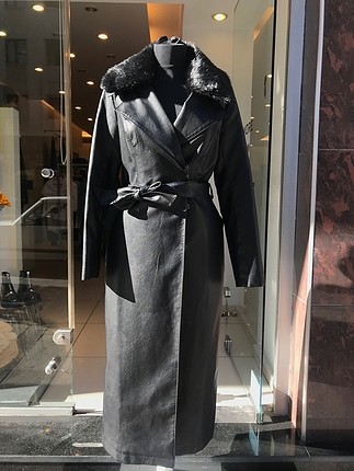 36 Beden siyah Renk Deri uzun palto 