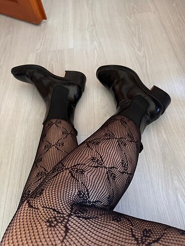 Zara bot