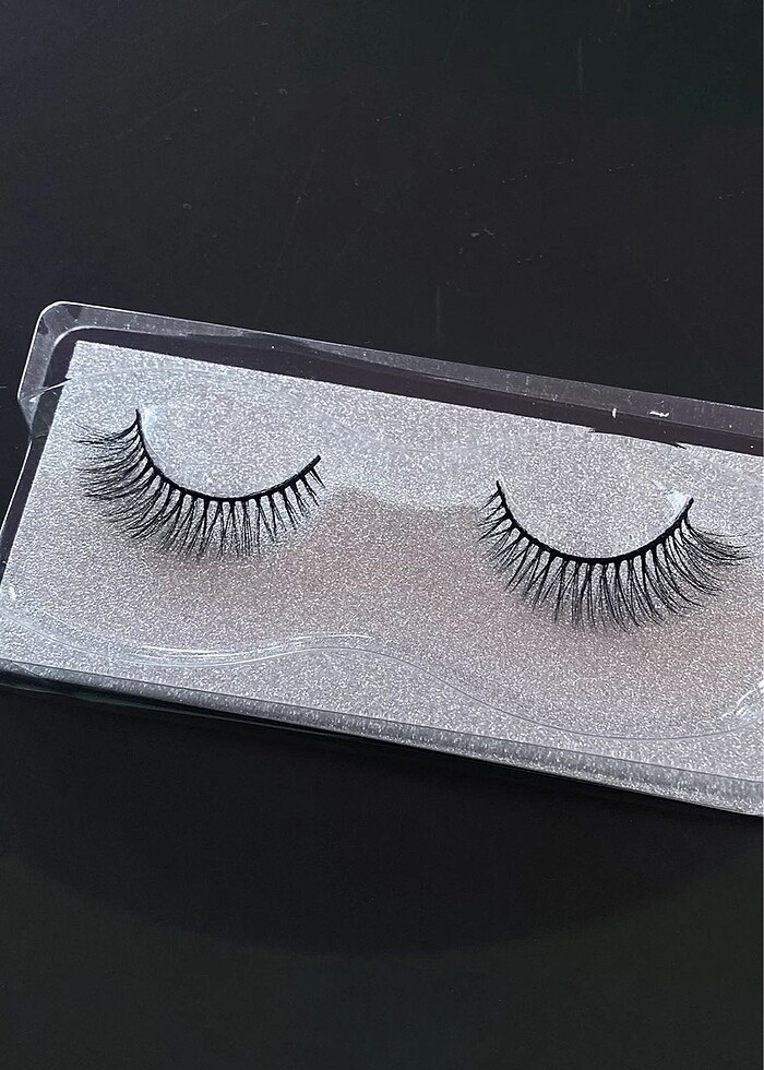 Takma kirpik - Görsel 2