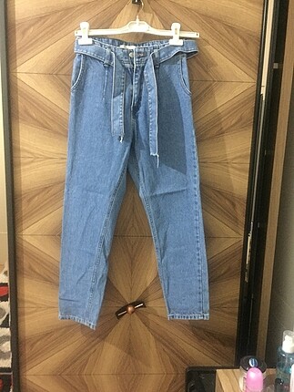 Mom jeans