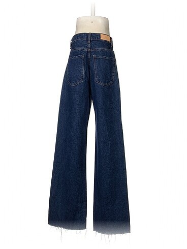 32 Beden Mango Jean / Kot %70 İndirimli.