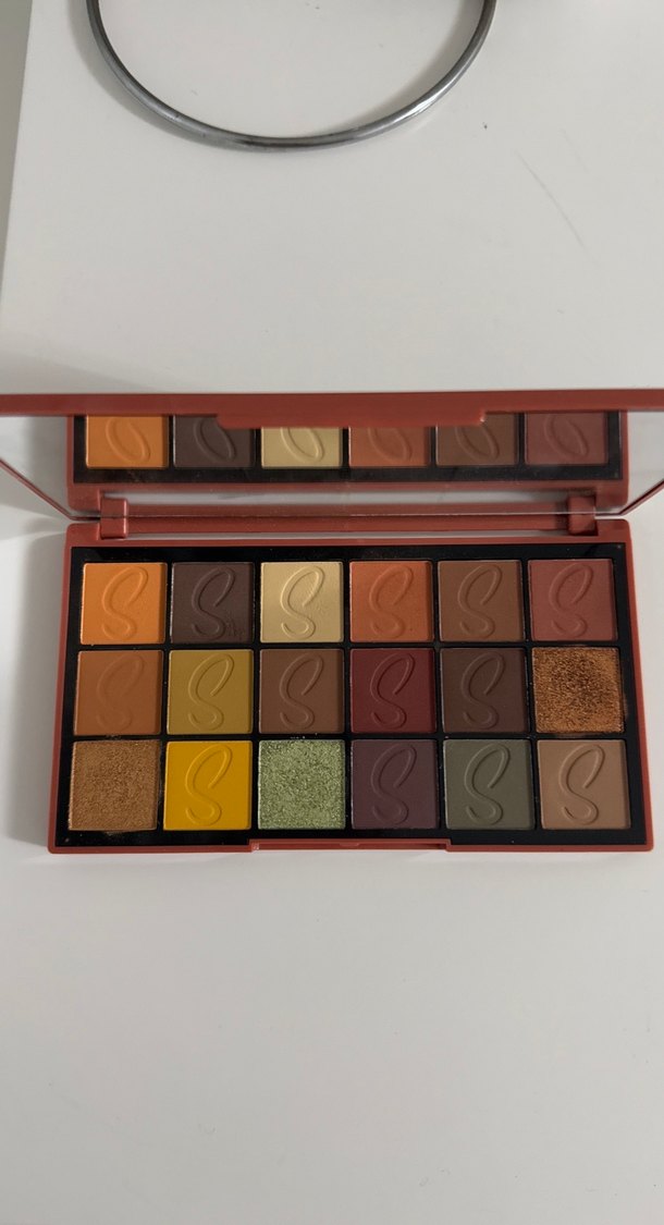 Revolution Sebile Far Paleti - Görsel 2