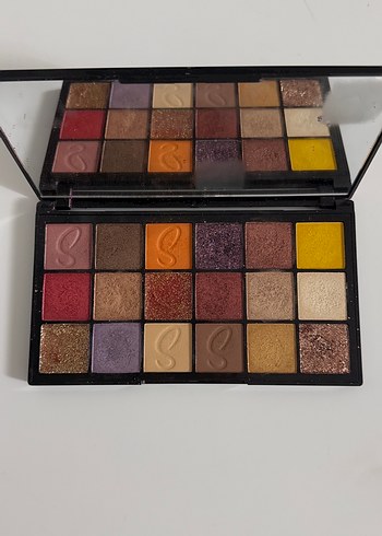 Revolution Sebile Far Paleti - Görsel 2