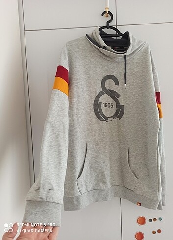 l Beden GS Store Polar Sweatshirt 