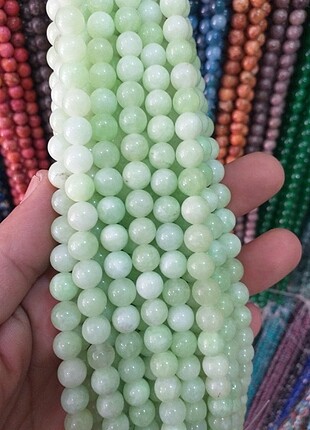 Doğal yeşim taşı 