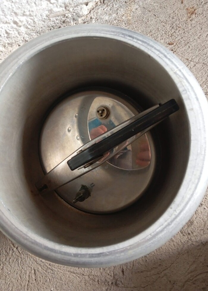  düdüklü tencere - Görsel 3