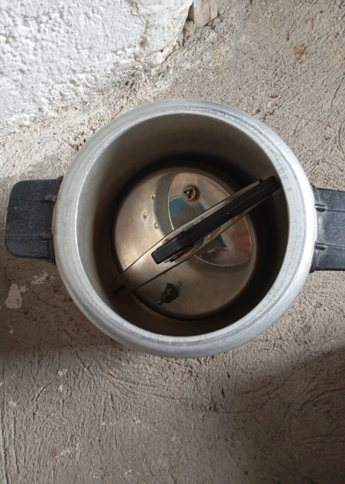  düdüklü tencere - Görsel 4