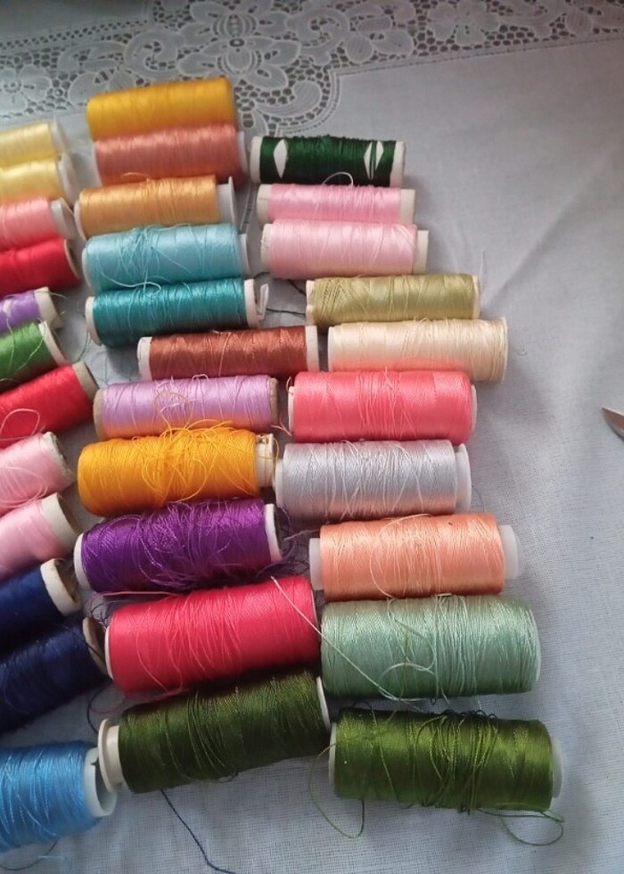 Renkli iplikler - Görsel 2