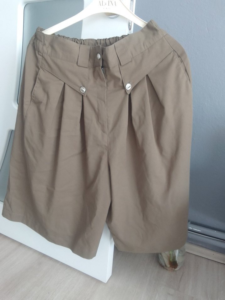 pantolon şort ünlü markalardan hediye geldi ama ben hiç hiymedm - Görsel 3