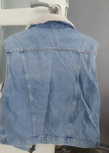 Kadın Mavi Kolsuz Peluş Detaylı Denim Ceket - Görsel 3