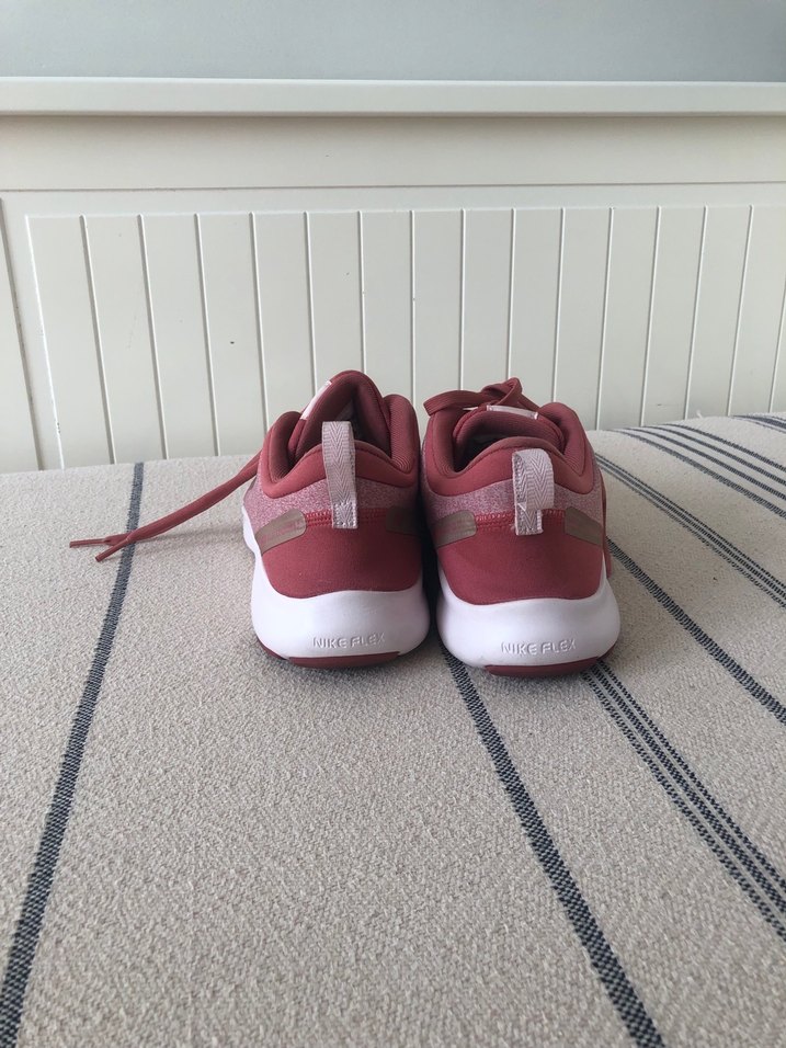 Nike orjinal Kadın Spor Ayakabı - Görsel 5