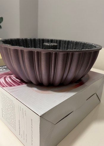 Döküm Bordo Kek Kalıbı - Görsel 3