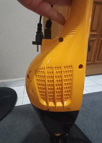 Sarı Dikey Elektrikli Süpürge - Görsel 3