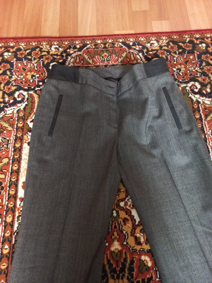 Gri Fermuarlı Kadın Kumaş Pantolon — görsel 2/6