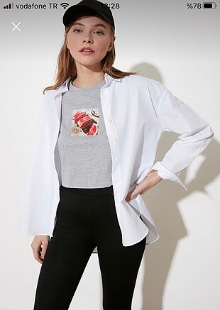 Beyaz Loose Fit Gomlek