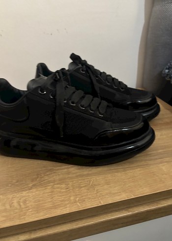 Alexander McQueen Siyah Bagcikli Sneaker