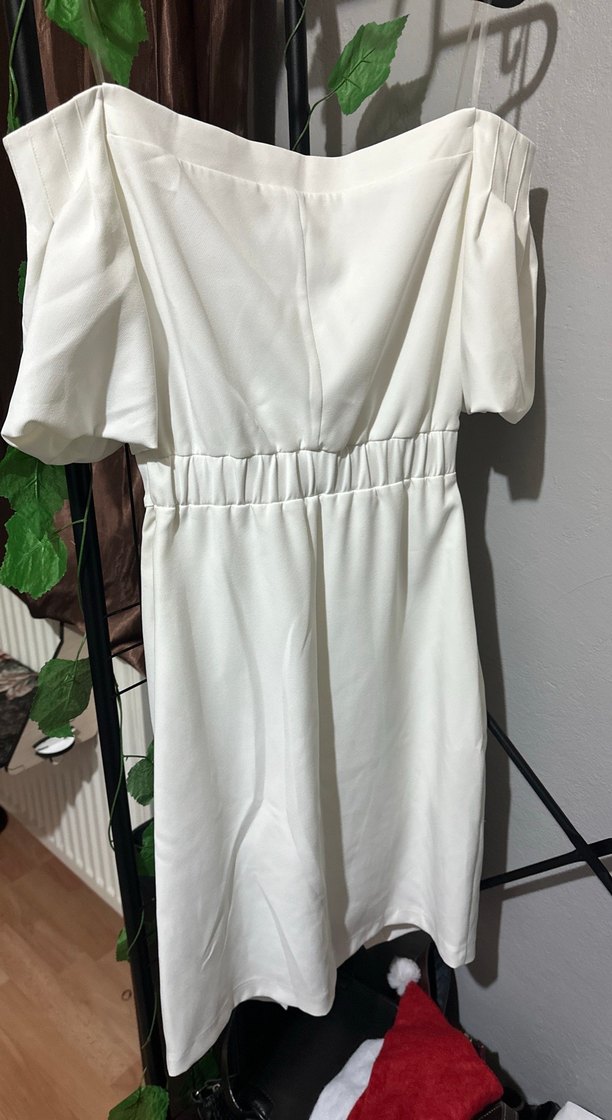 Beyaz Kısa Kollu Midi Kadın Elbise - Görsel 2