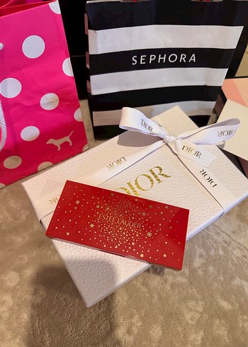 Estee Lauder makyaj paleti - Görsel 10