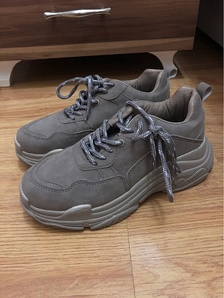 Snakers