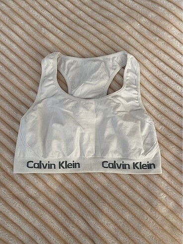 Calvin kleın