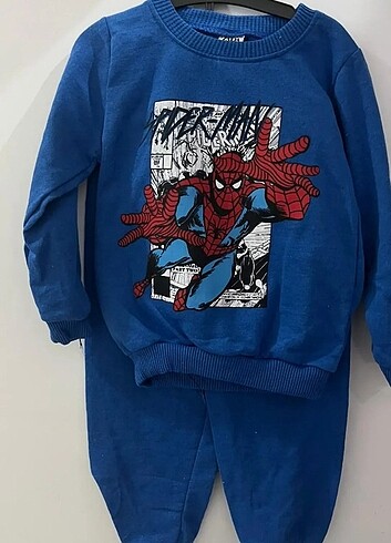 Erkek bebek pijama takimi