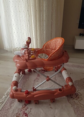  Beden Bebek yürüteç
