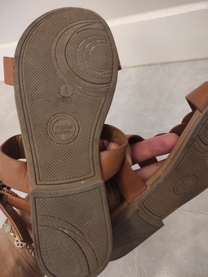 Bej Deri Dolgu Topuklu Kadın Sandalet - Görsel 3