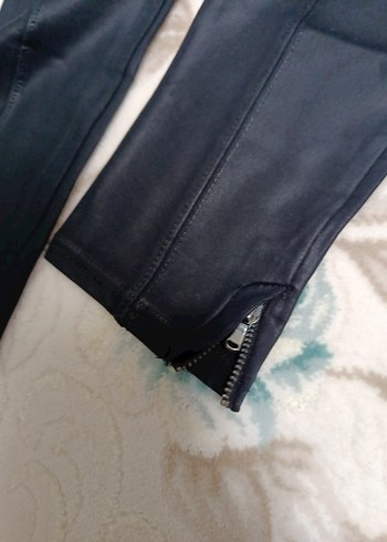 Kadın Lacivert Deri Görünümlü Dar Paça Tayt - Görsel 5