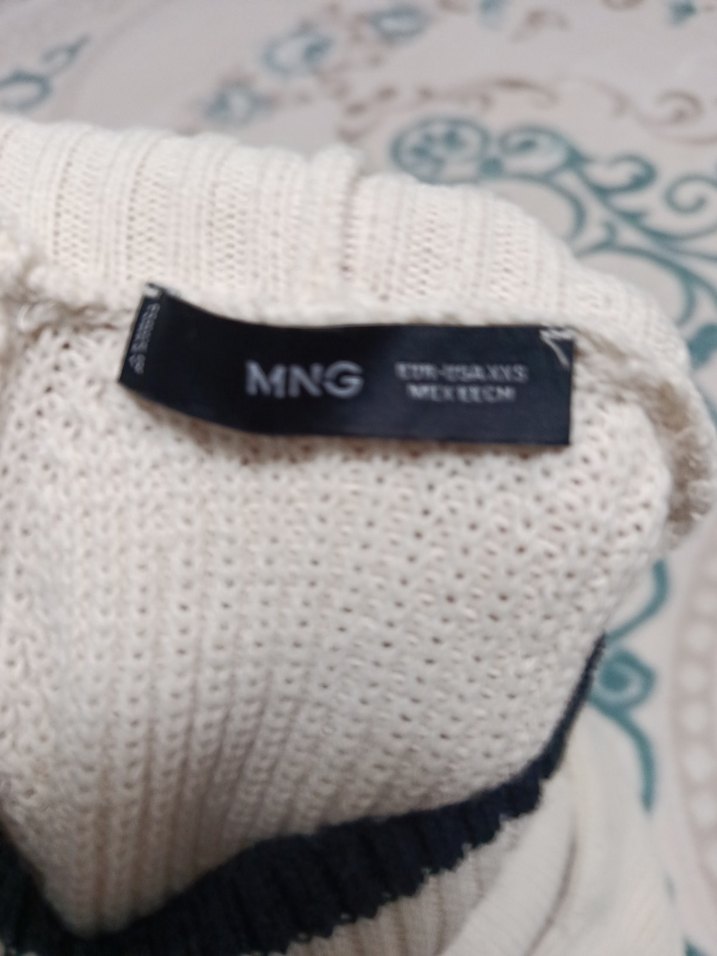 Boğazlı Beyaz Triko Kadın Kazak - Görsel 3