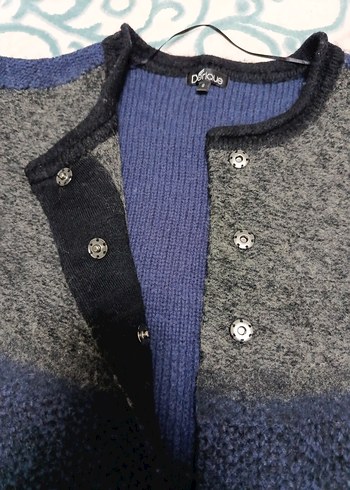 Gri Triko Hırka - Görsel 3