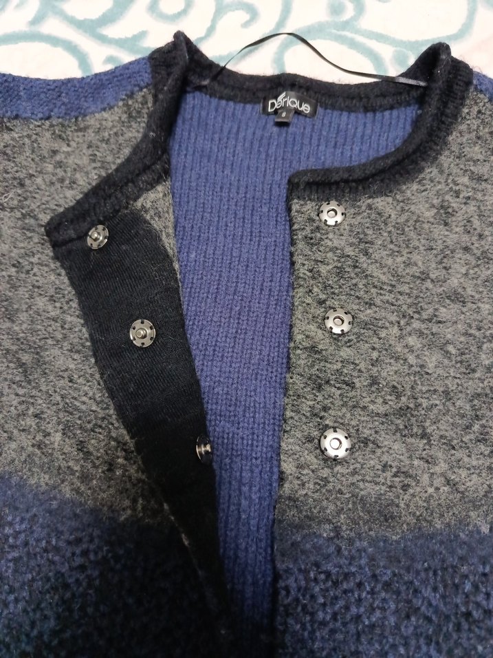 Gri Triko Hırka - Görsel 3