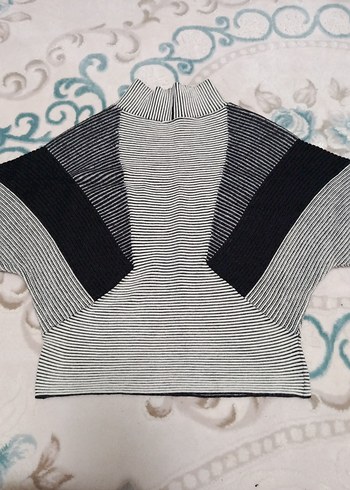 Gri Pliseli Kadın Triko Bluz - Görsel 2