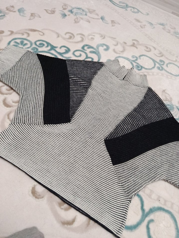 Gri Pliseli Kadın Triko Bluz - Görsel 3