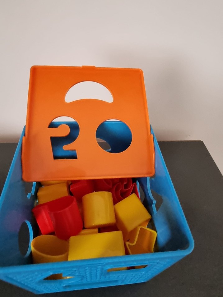 Renkli Mavi Eğitici Şekil Kutusu - Görsel 2