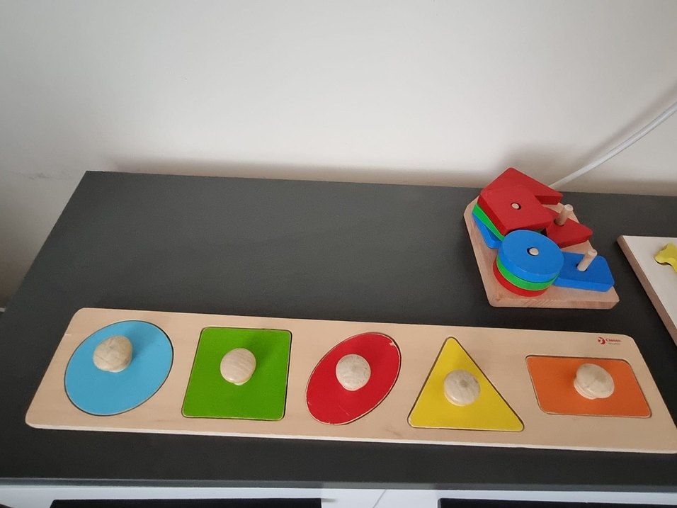 Renkli Ahşap Şekil Eşleştirme Oyuncağı - Görsel 2