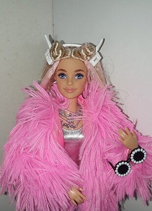 Barbie extra