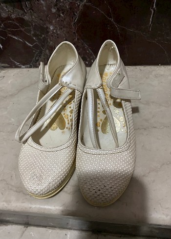 Kız Çocuk Beyaz Babet Ayakkabı - Görsel 5